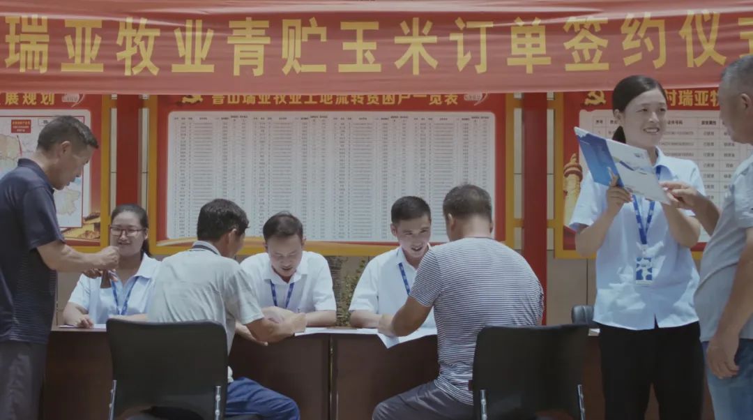 喜報(bào) | 花花牛乳業(yè)集團(tuán)榮獲“2022年度河南省食品行業(yè)履行社會(huì)責(zé)任優(yōu)秀企業(yè)”榮譽(yù)稱號(hào)