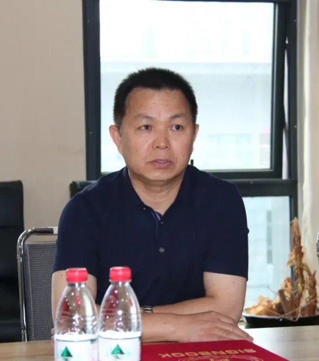 愛心奶情系學(xué)子，公益情溫暖人心—河南花花牛乳業(yè)集團(tuán)助力基金會“圓夢計劃?一杯奶”公益項目，愛心捐贈善款50萬元！
