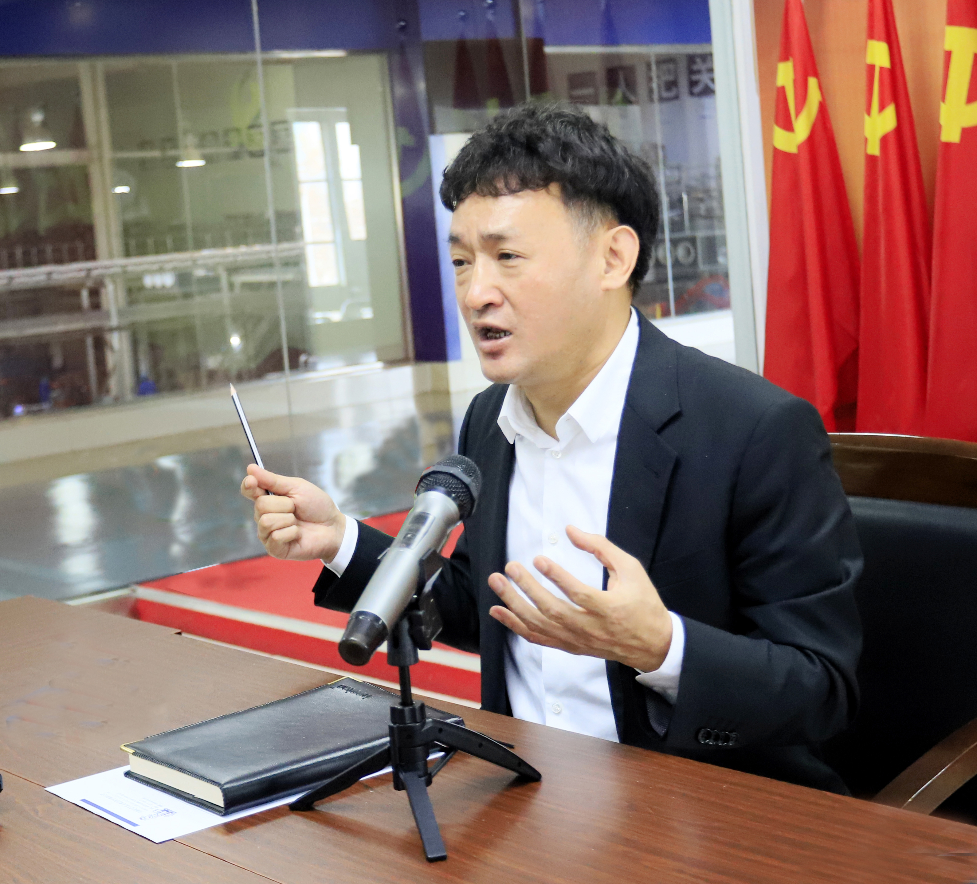 鼓足干勁、攻堅(jiān)克難，決戰(zhàn)2021 ，推動花花牛再上新臺階