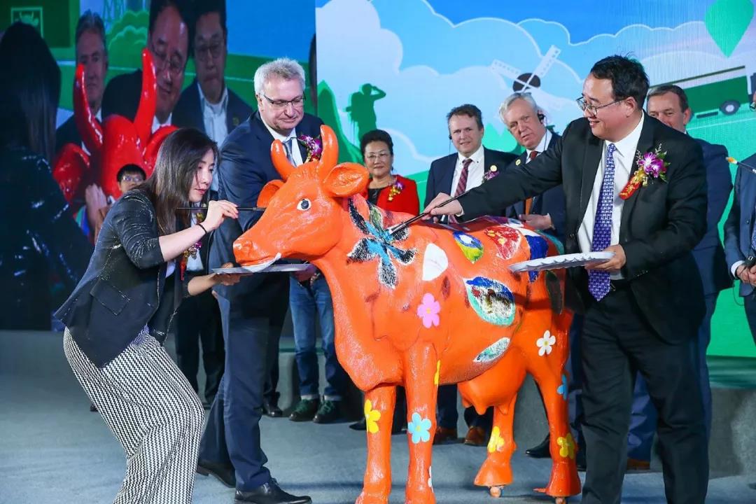 SDDDC走進河南，看看花花牛的國際范兒！